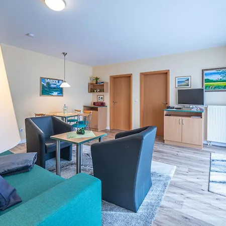 Am Weststrand Apartmenthaus Waldeck Aparthotel Kuehlungsborn