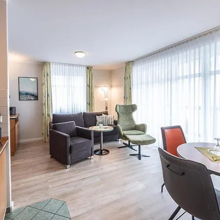 Am Weststrand Apartmenthaus Waldeck Aparthotel *