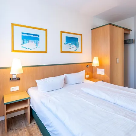 Am Weststrand Apartmenthaus Waldeck Kuehlungsborn