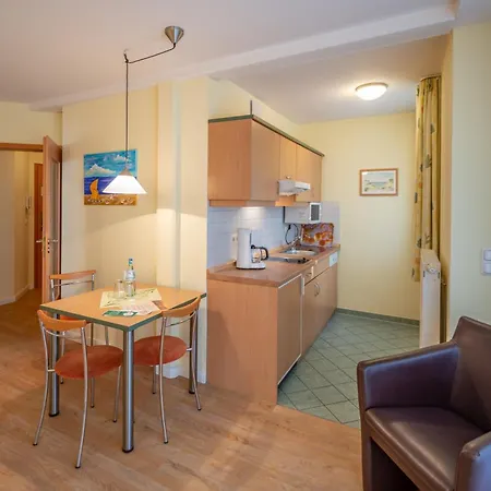 Aparthotel Am Weststrand Apartmenthaus Waldeck *