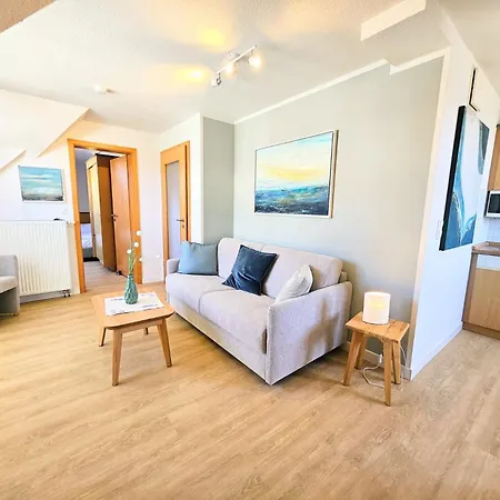 Am Weststrand Apartmenthaus Waldeck Aparthotel 4*