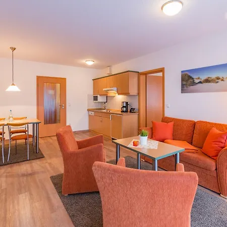 Am Weststrand Apartmenthaus Waldeck 4*