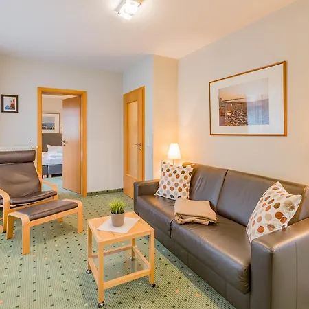 Am Weststrand Apartmenthaus Waldeck Aparthotel Kuehlungsborn