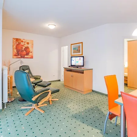 Am Weststrand Apartmenthaus Waldeck شقة فندقية 4*