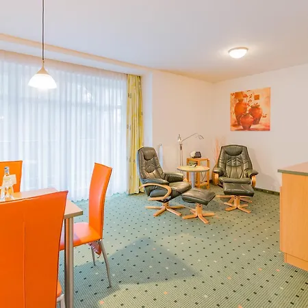 Am Weststrand Apartmenthaus Waldeck شقة فندقية