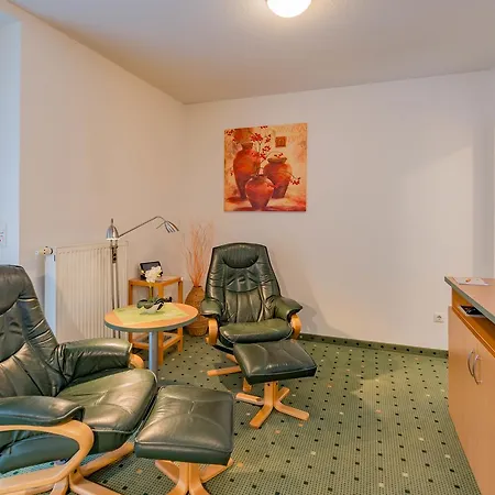 Am Weststrand Apartmenthaus Waldeck 4*