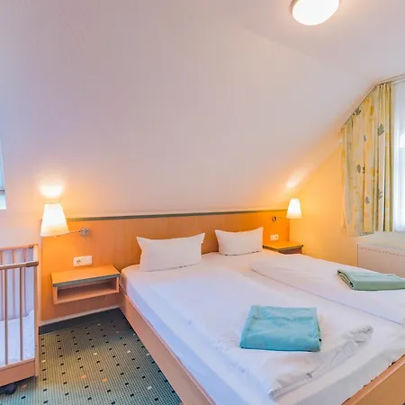 Am Weststrand Apartmenthaus Waldeck 4* Ostseebad Kühlungsborn