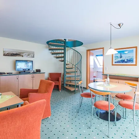 Am Weststrand Apartmenthaus Waldeck 4*