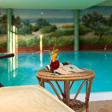 Am Weststrand Apartmenthaus Waldeck 4*