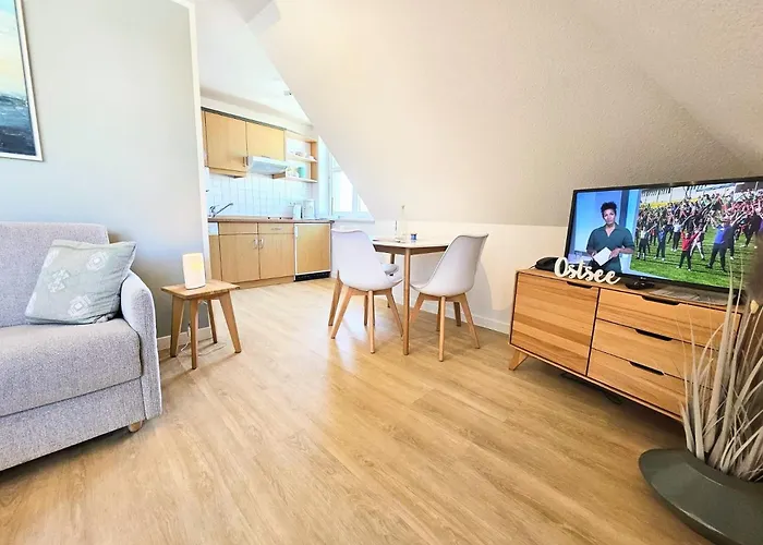 Aparthotel Am Weststrand Apartmenthaus Waldeck 4*