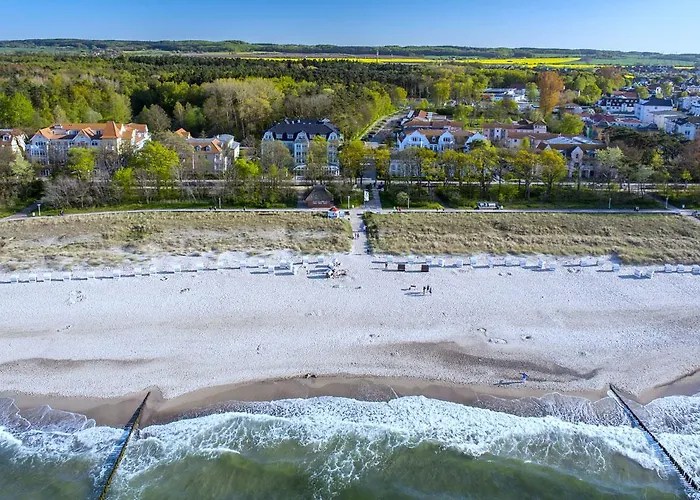 Am Weststrand Apartmenthaus Waldeck Aparthotel 4*