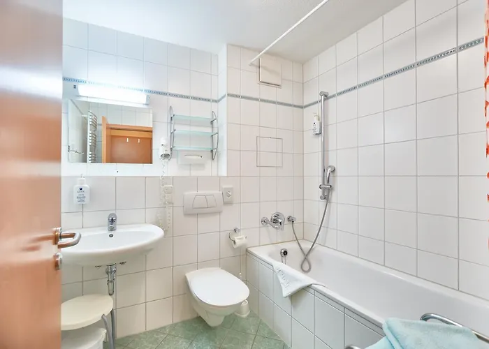 Am Weststrand Apartmenthaus Waldeck 4* Ostseebad Kühlungsborn
