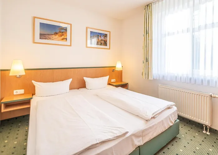 Am Weststrand Apartmenthaus Waldeck Ostseebad Kühlungsborn